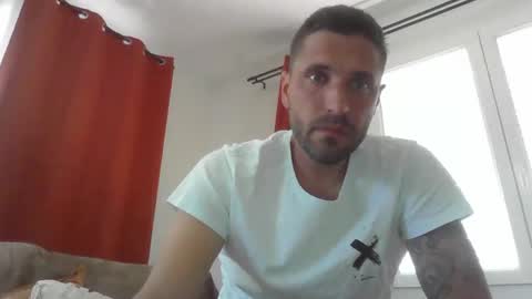 illela1387 online show from April 15, 11:39 am