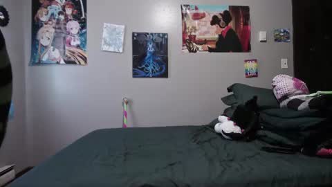 Lilly online show from August 2, 11:22 pm
