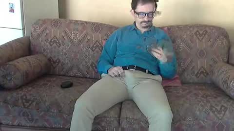 ilovecuteguy79 online show from May 28, 4:48 am