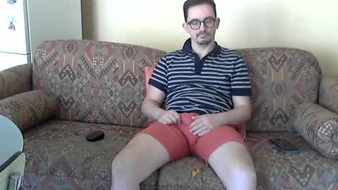 ilovecuteguy79 online show from June 15, 1:31 pm