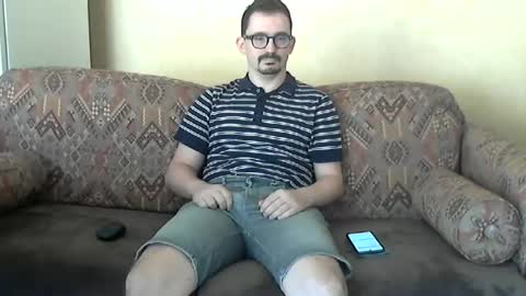 ilovecuteguy79 online show from August 10, 8:16 am