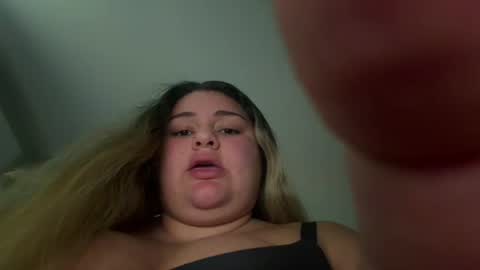 ilovehotdads2589 online show from August 10, 9:16 pm