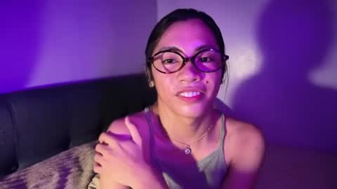 iluvchardonnay online show from June 12, 4:58 pm
