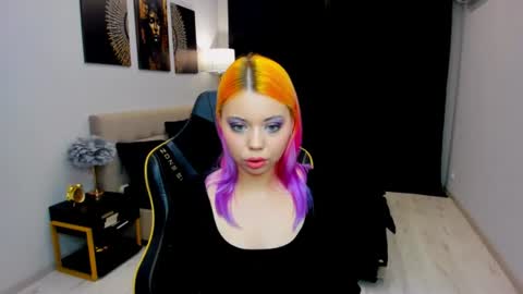 Roxy online show from July 14, 3:22 am