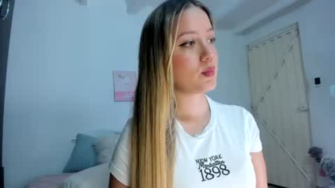 Caro   online show from July 28, 5:46 am