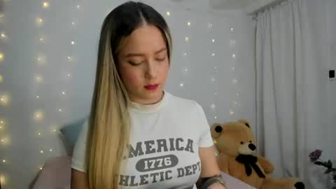 Caro   online show from August 8, 4:34 am