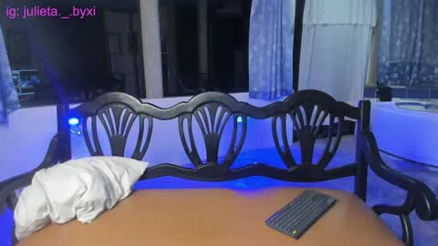im_dorothy online show from July 17, 3:06 am