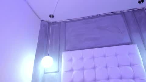 im_eiden_ online show from February 26, 2:21 am