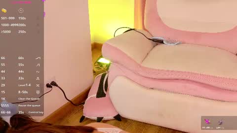 emiliee online show from July 24, 12:57 am