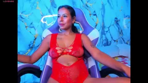 im_emma26 online show from August 7, 1:44 pm