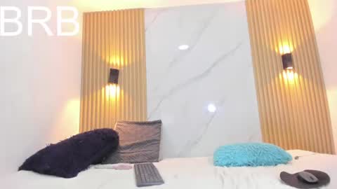ETHAN online show from August 11, 3:47 pm