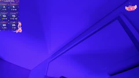 im_isabella1 online show from August 9, 5:30 am