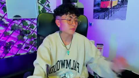 im_mathias online show from May 7, 9:16 pm