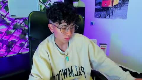 im_mathias online show from May 8, 8:27 am