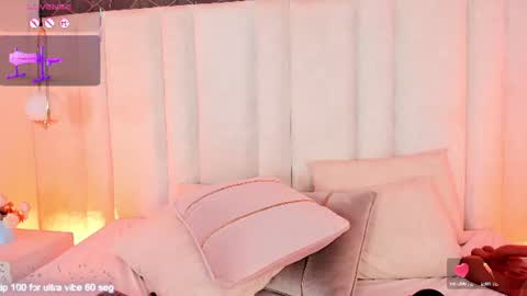 im_miadoll online show from August 9, 4:08 pm