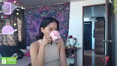 cutie pie online show from June 27, 1:03 pm