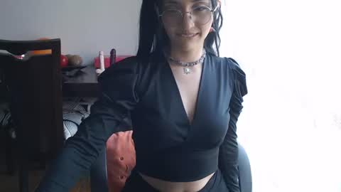 Chloee online show from July 28, 5:30 pm