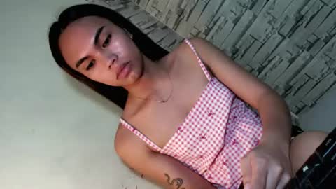 Lolly online show from August 7, 10:48 am
