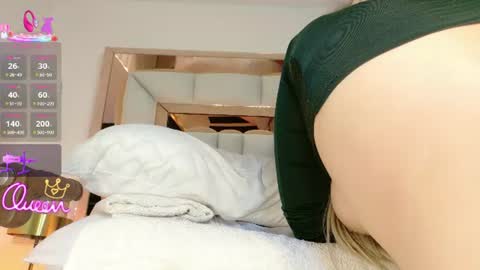 im_yours_01 online show from August 10, 8:49 am