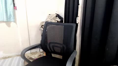 im_yoursweetnadinexx online show from June 26, 7:39 pm