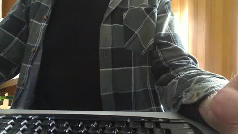 Aussie Guy online show from June 18, 2:55 am