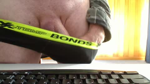 Aussie Guy online show from June 25, 3:09 am