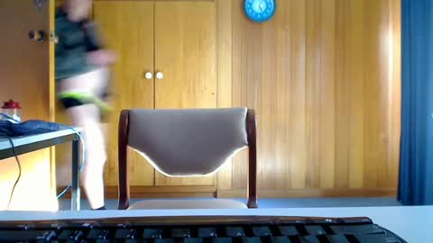 Aussie Guy online show from June 26, 4:27 am