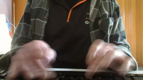 Aussie Guy online show from June 26, 5:33 am