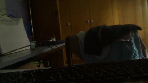Aussie Guy online show from June 28, 11:30 pm