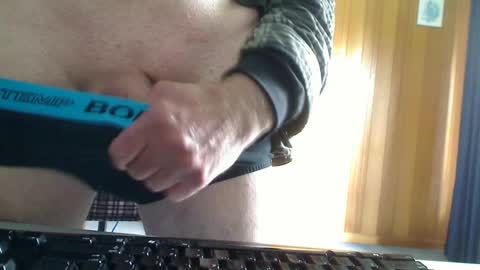 Aussie Guy online show from June 29, 2:26 am