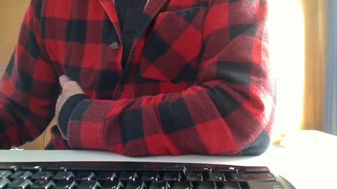 Aussie Guy online show from July 27, 12:05 am