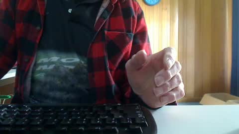 Aussie Guy online show from July 27, 2:28 am