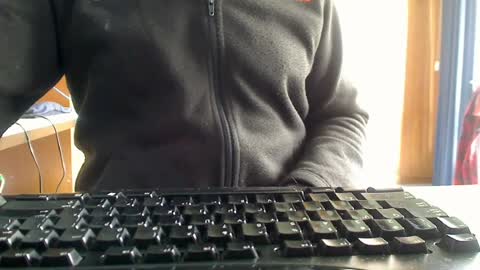 Aussie Guy online show from August 3, 1:23 am