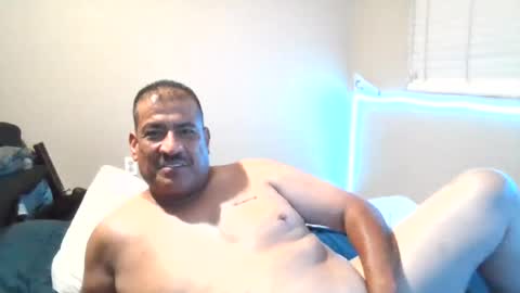 imbackmandosuknw689611 online show from August 15, 9:24 am