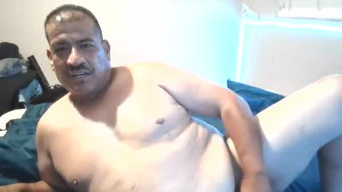 imbackmandosuknw689611 online show from August 15, 12:42 pm