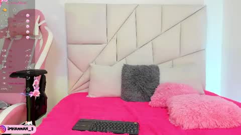   online show from August 18, 1:55 am