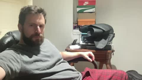 imightgetnaked online show from June 17, 3:38 am