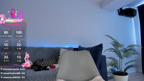 Kayla online show from August 1, 10:21 am
