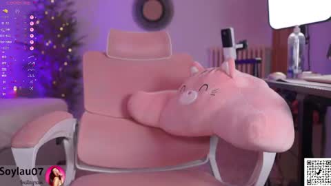 imjess_ online show from June 12, 3:52 pm