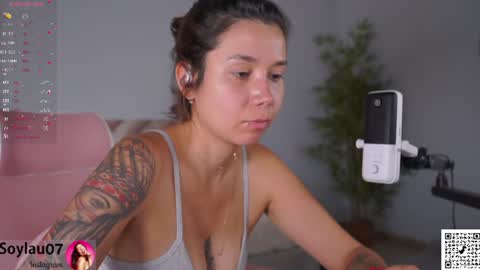 imjess_ online show from July 24, 6:16 am