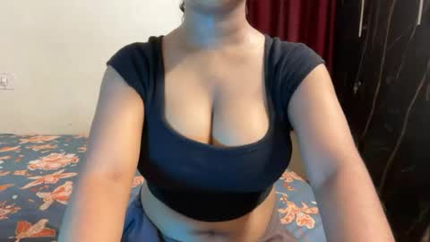 imlovelyrose online show from July 12, 1:06 pm