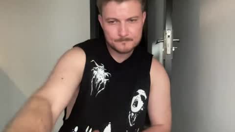 imnotall online show from July 24, 3:48 pm