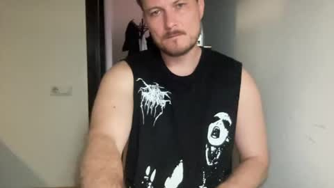 imnotall online show from August 4, 7:44 pm