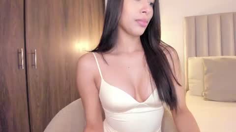 sarah online show from July 26, 10:48 pm