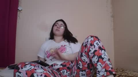Flor online show from July 17, 10:32 pm