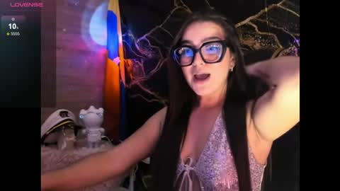 Imtatiss  online show from July 25, 5:33 am