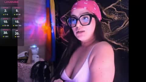 Imtatiss  online show from August 18, 5:35 am