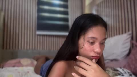 imthegoddexx online show from May 18, 7:09 am