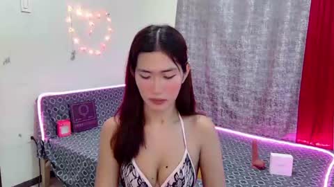 hailey online show from August 3, 8:10 am