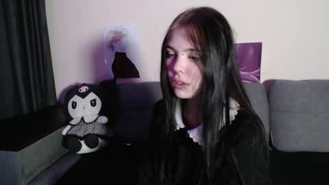 Alice online show from June 7, 10:15 pm